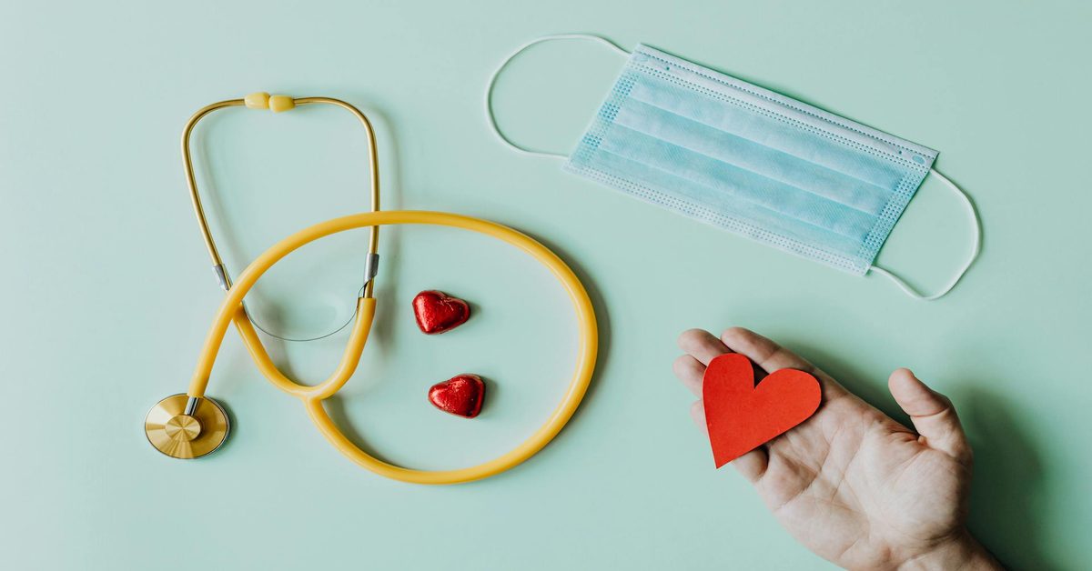 Exames laboratoriais ocupacionais: por que a qualidade do laboratório faz diferença no seu PCMSO