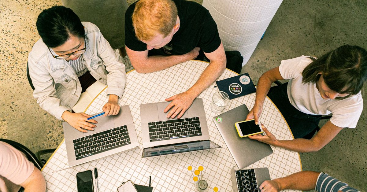 Como o eSocial Transformou a Rotina do RH na Gestão de SST